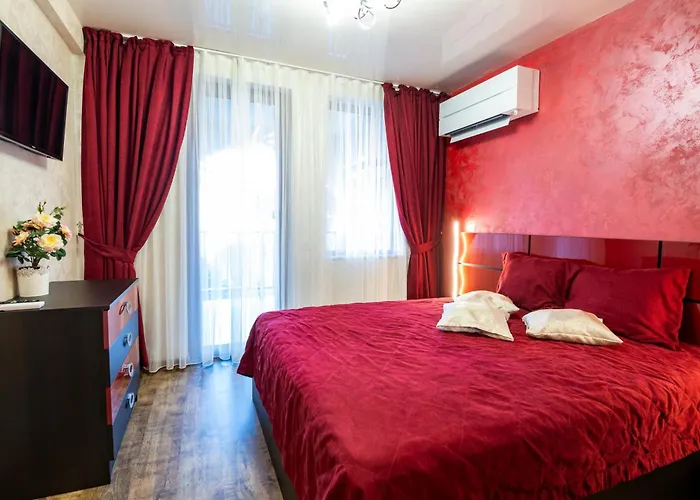 Luxe Grand Monastery In Apartment *