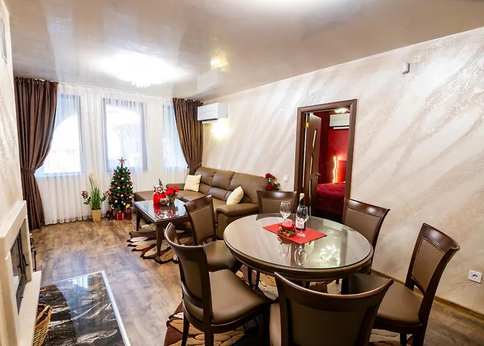 Luxe Grand Monastery In Apartment *